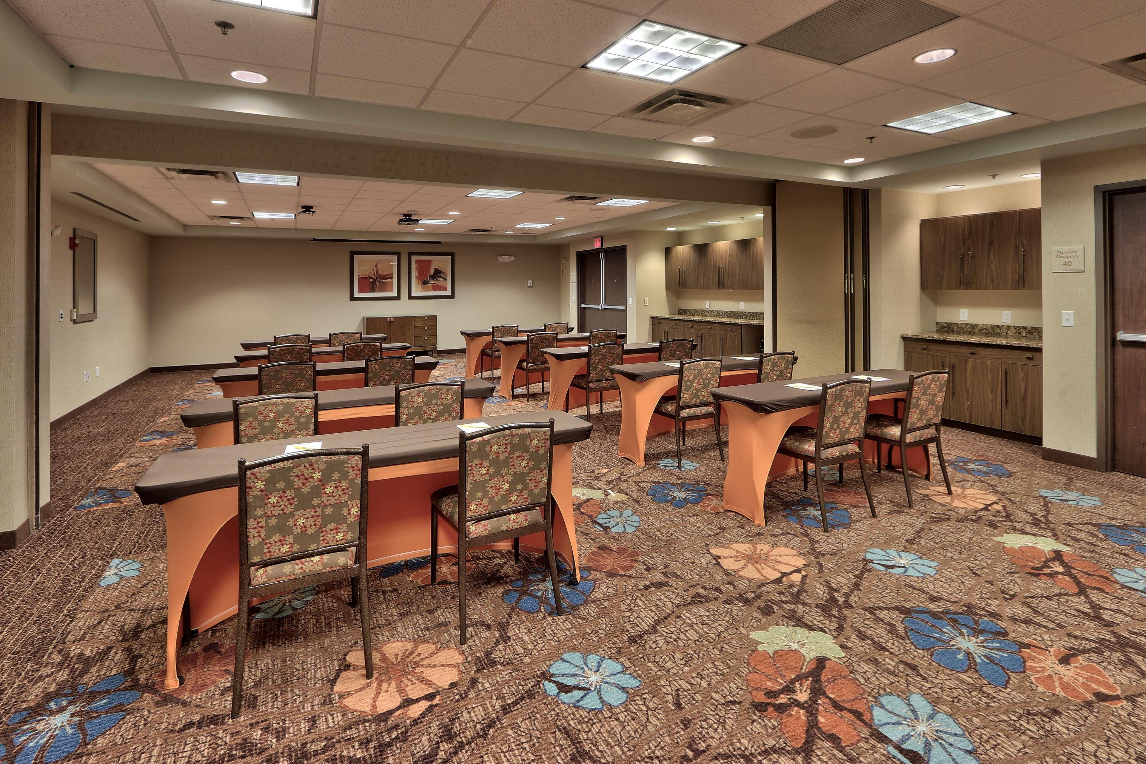Hilton Garden Inn Albuquerque Airport Exteriér fotografie